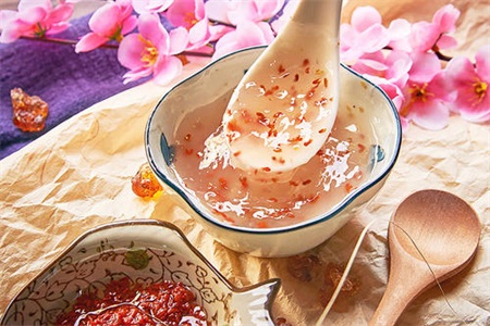 葛根粉的作用与功效，葛根粉的正确吃法有美容养颜的功效