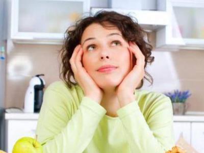 女性忧心怎么瘦脸？四个简单有效的瘦脸方法