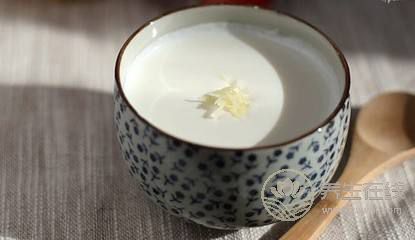 立春后温中升阳,食用韭黄好时节 立春后温中升阳,食用韭黄好时节