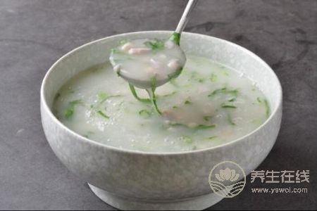 秋季冠心病药膳有哪些?冠心病的食疗药膳方是什么?