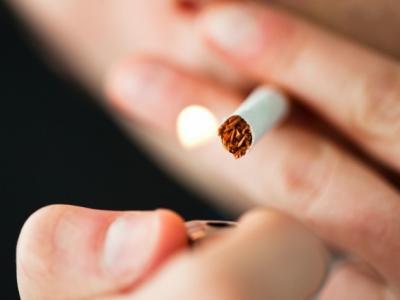 长期抽烟突然戒烟好吗，原来戒烟有这么多好处，看完就把烟戒了吧!