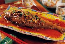 治疗远近视的食疗方