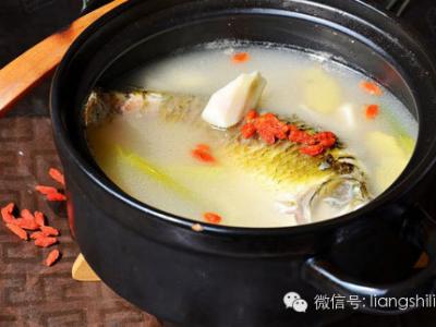 改善视力的三个食疗方法