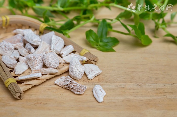 蛇含的药用价值_蛇含的副作用