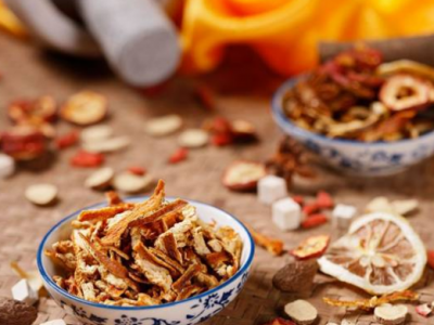 喝中药期间能喝茶吗（哪些食物不能吃）