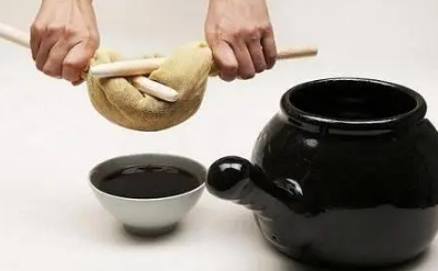 熬中药时能搅拌吗